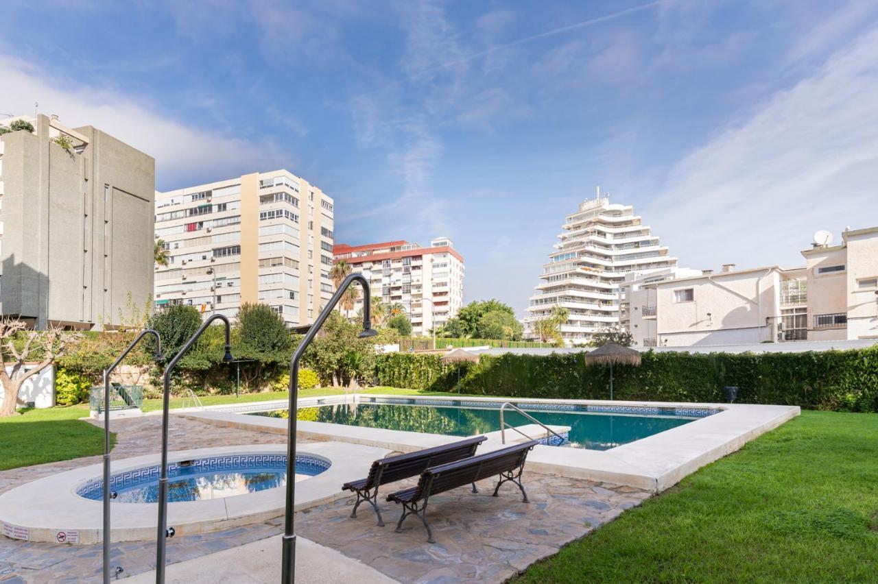 Blonzu Camerun Benalmádena Εξωτερικό φωτογραφία